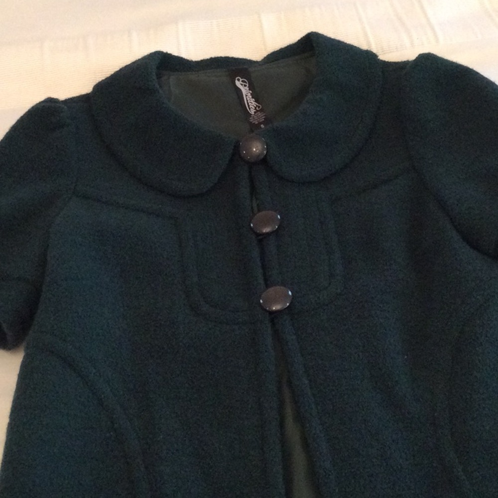 PRIORITIES SHORTSLEEVE WOMAN BLAZER